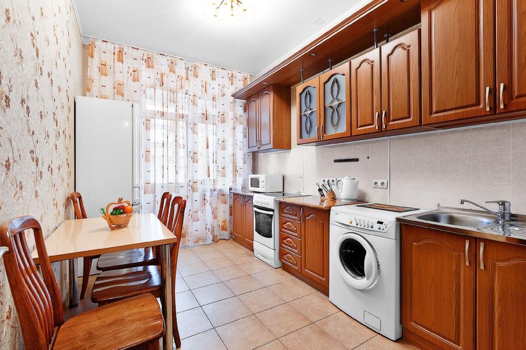 Apartment Nadezhda Tomsk Rum bild